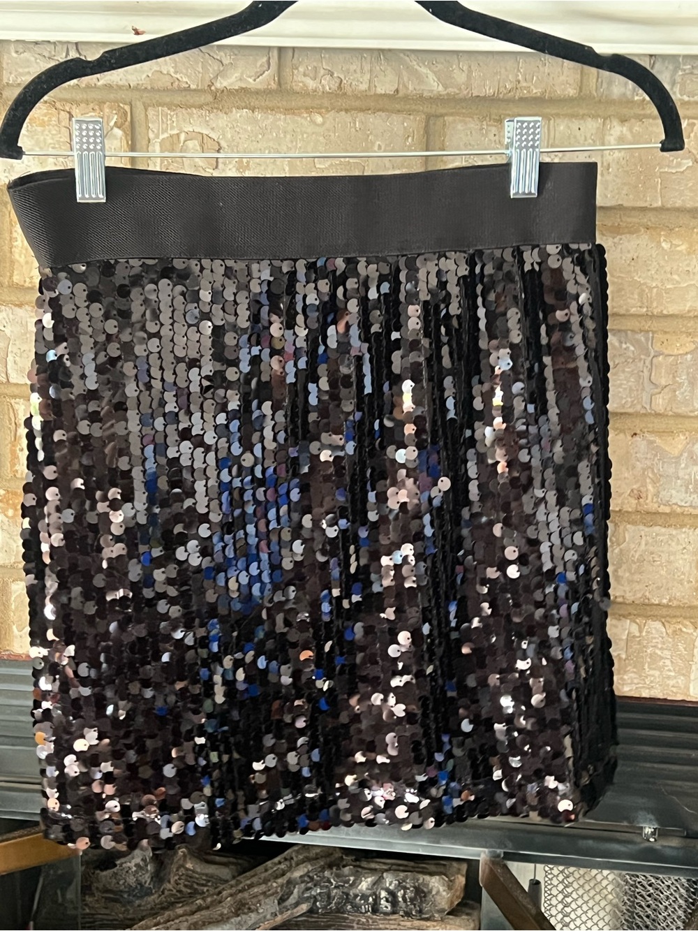 Black Sequin Mini Skirt - Elegant Party Skirt size Large never worn
